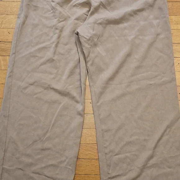 NWT, Reformation, Mason Trousers Pant, Camel, Women’s 8 - Picture 11 of 16